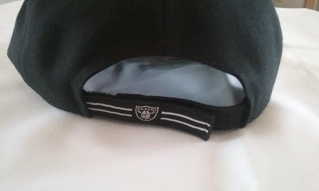 Las Vegas Raiders Embroidered Game Day Velcro Adjustable Hat