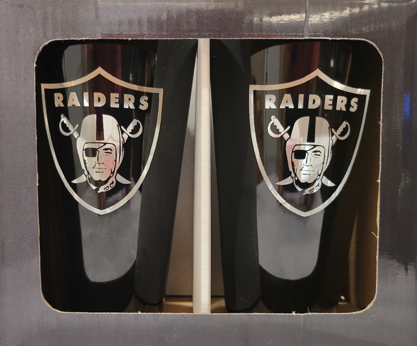 Las Vegas Raiders Glacier Pint Glass - Set of 2